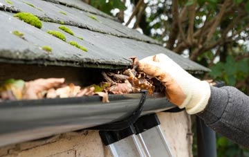 gutter cleaning Ouston